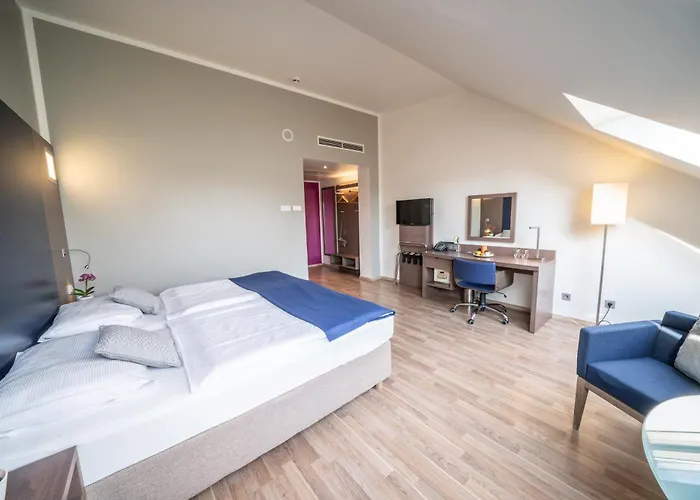 Hotel Orangerie
